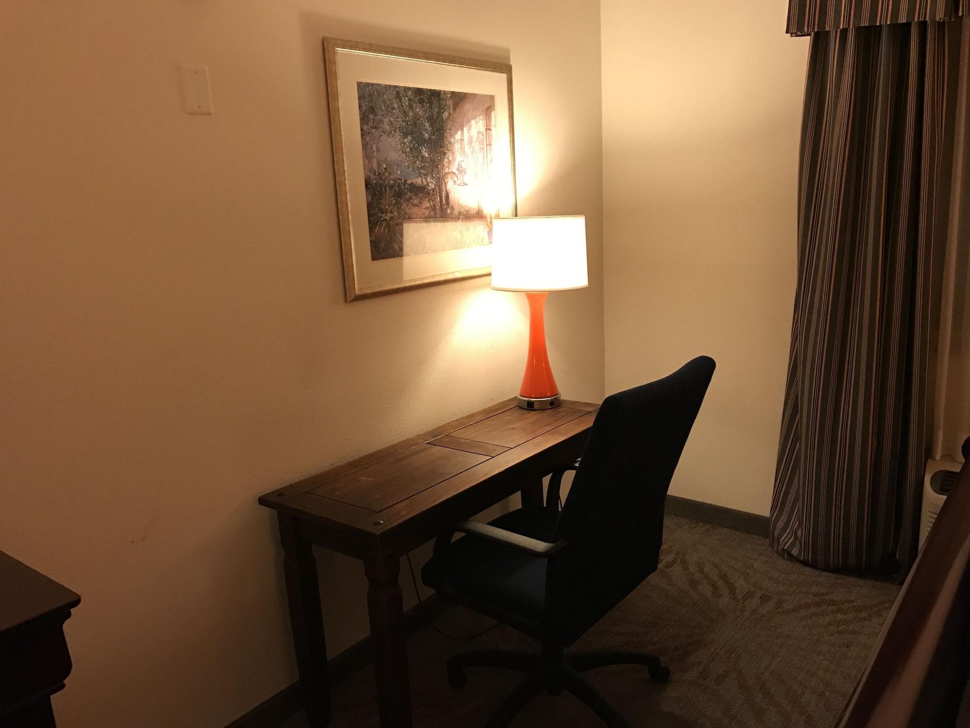 Super 8 By Wyndham Lubbock West Hotel Ngoại thất bức ảnh